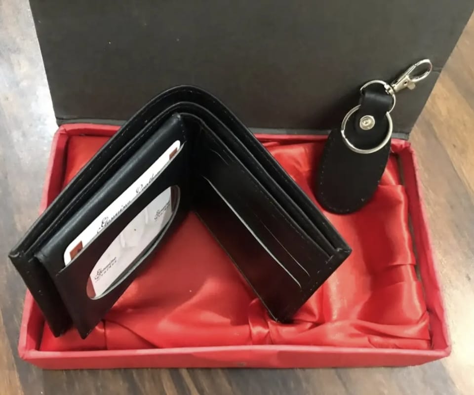 High Quality Cow Leather Wallet Plus Keychain Gift Set For Men