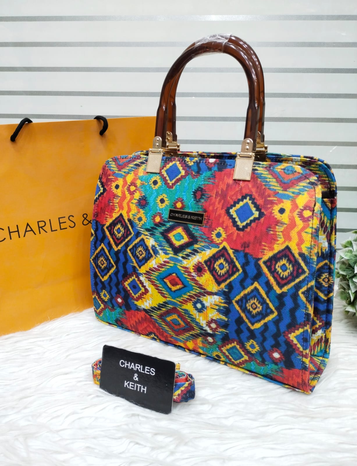 CK Handbags For Women