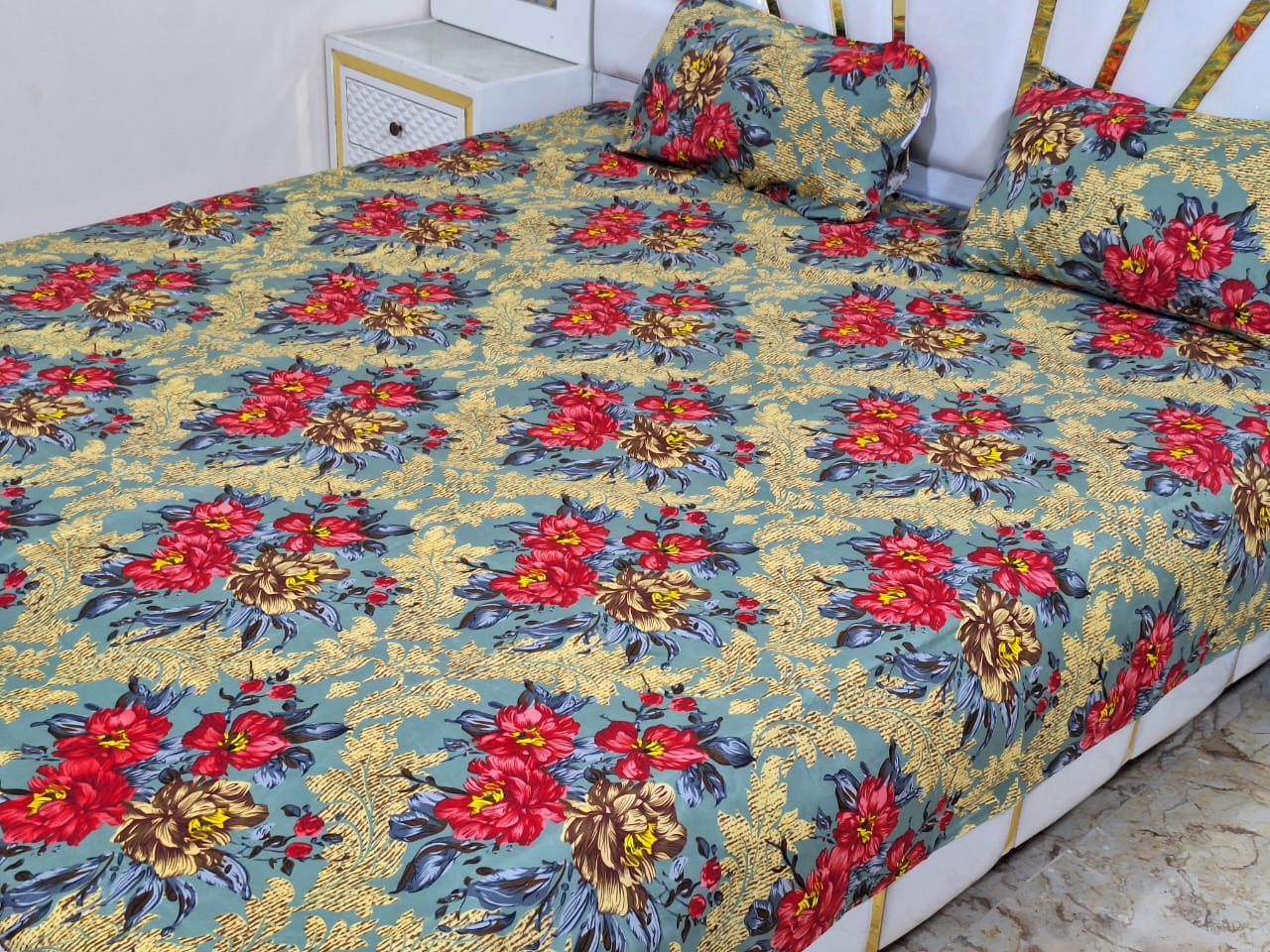 3D cotton satan bedsheet
king size 94Γ96ποΈ
Colour and fabric guaranteed