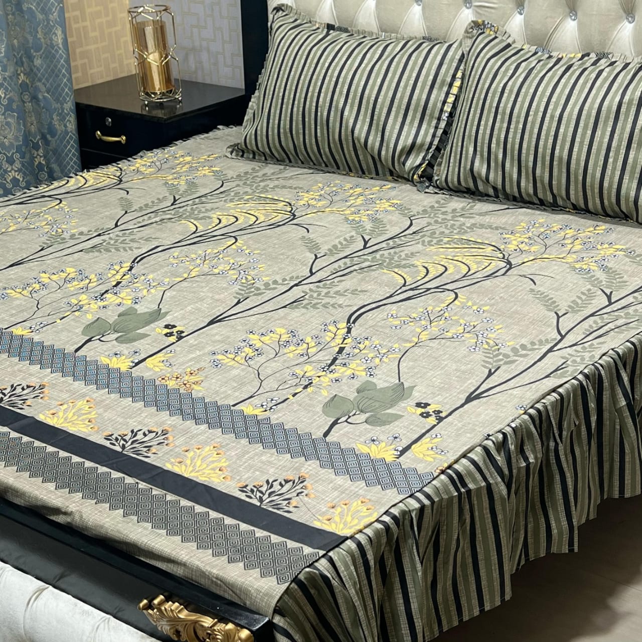 3 piece stiched 2 sided frill bedsheet