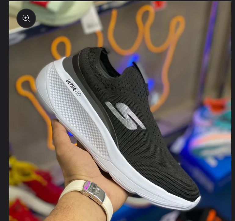 Skechers Ultra Go
Skechers Go Run