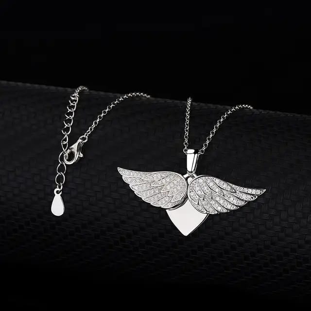 Heart locket with chain