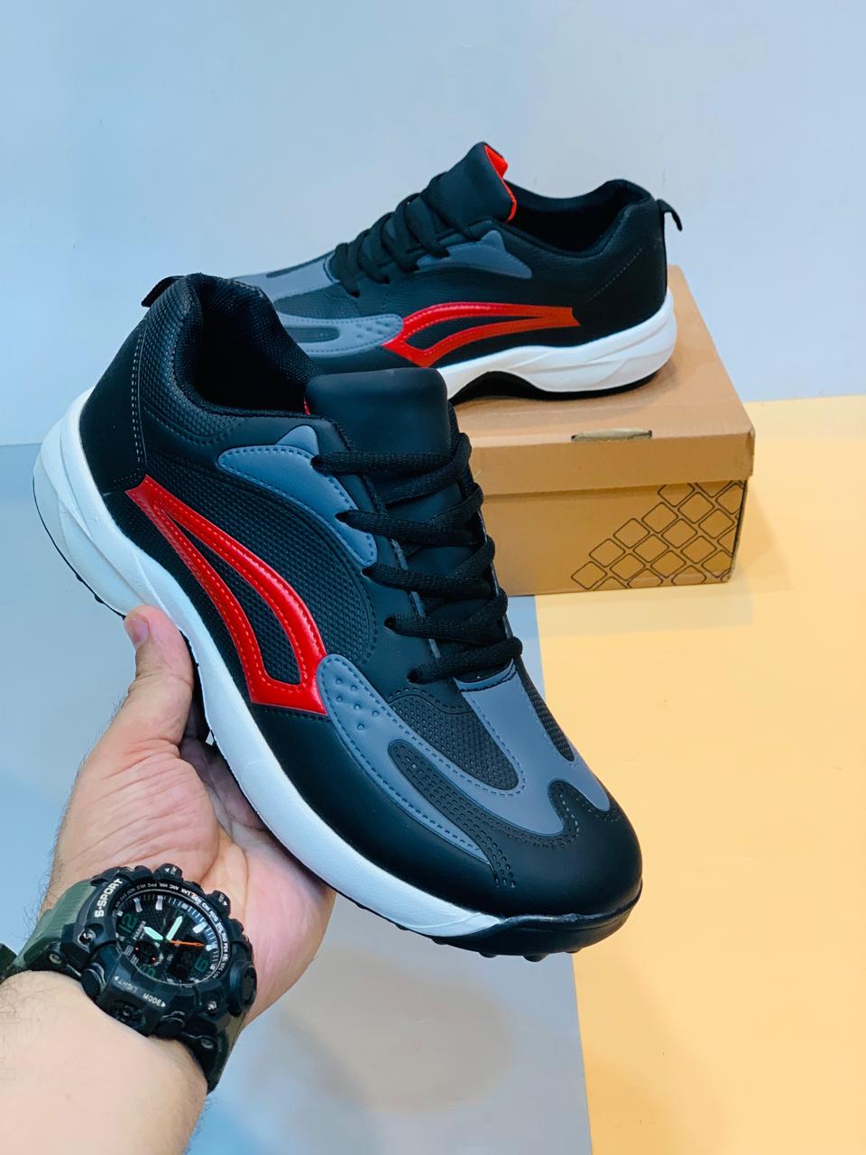 Men’s Gripper Shoes