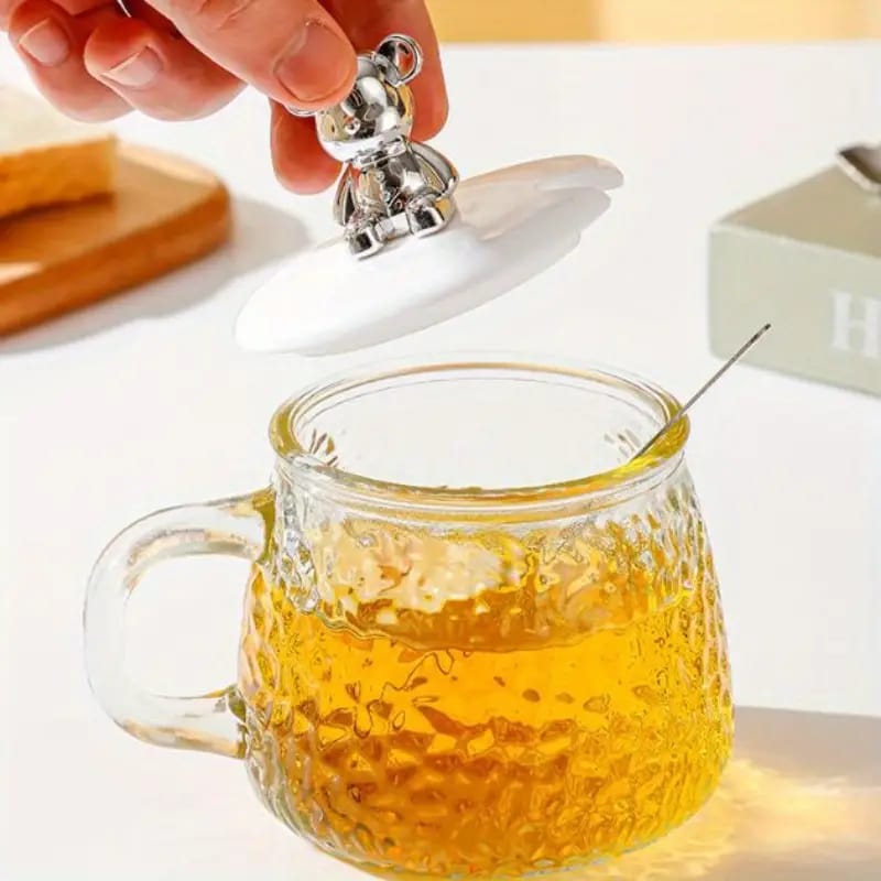 hammer pattern bear with lid and spoon glass cup