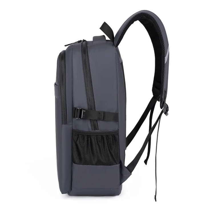 Most Demanding Article
New Fashion Style Casual Water Proff Oxford Backpack