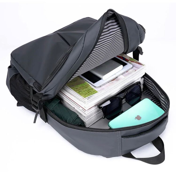Most Demanding Article
New Fashion Style Casual Water Proff Oxford Backpack