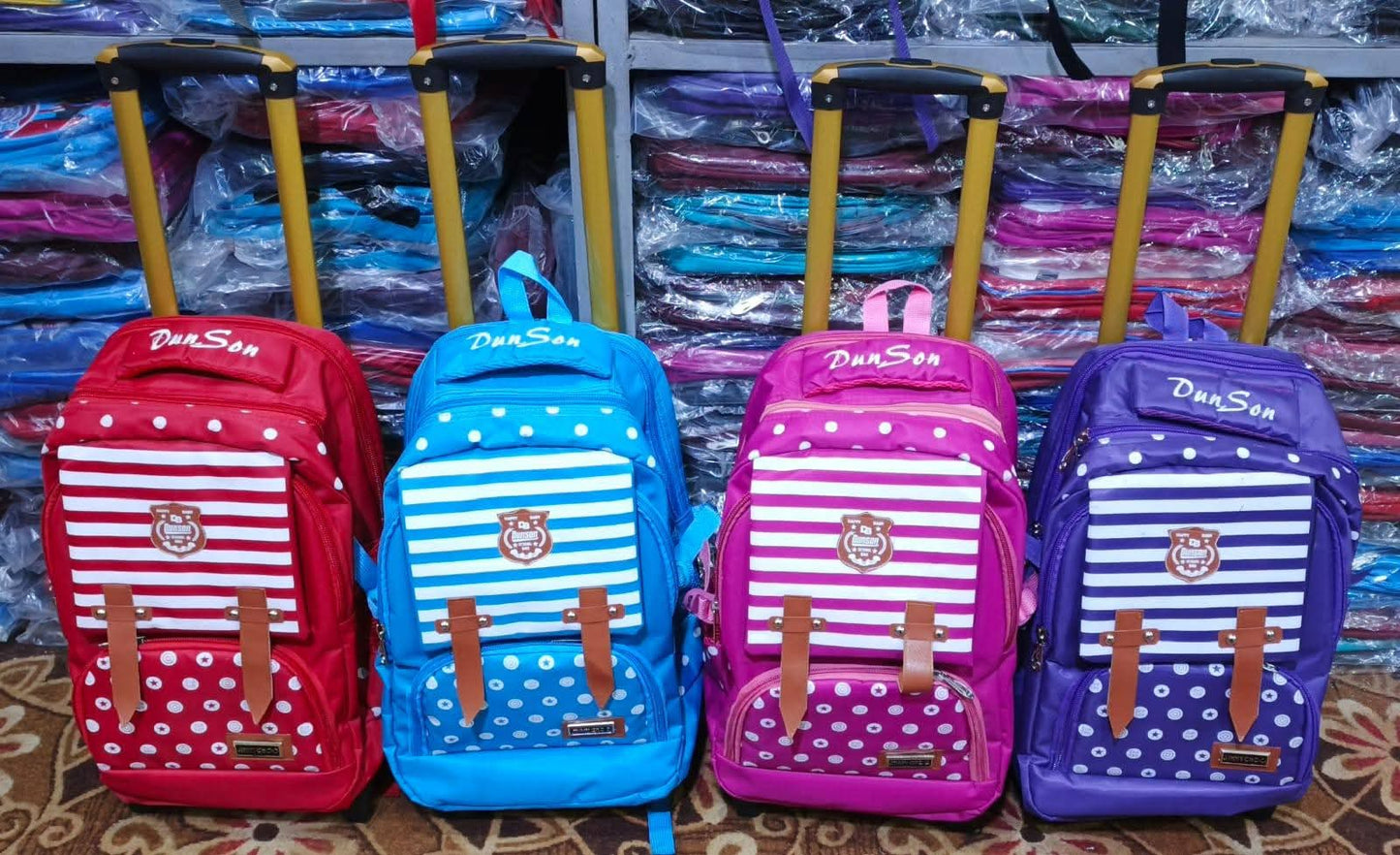 School bag with wheel