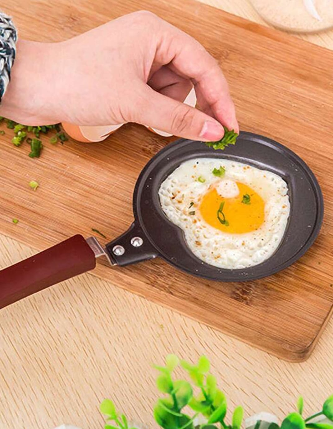 Steel Partable Frying Pan Poached Egg Heart Mold