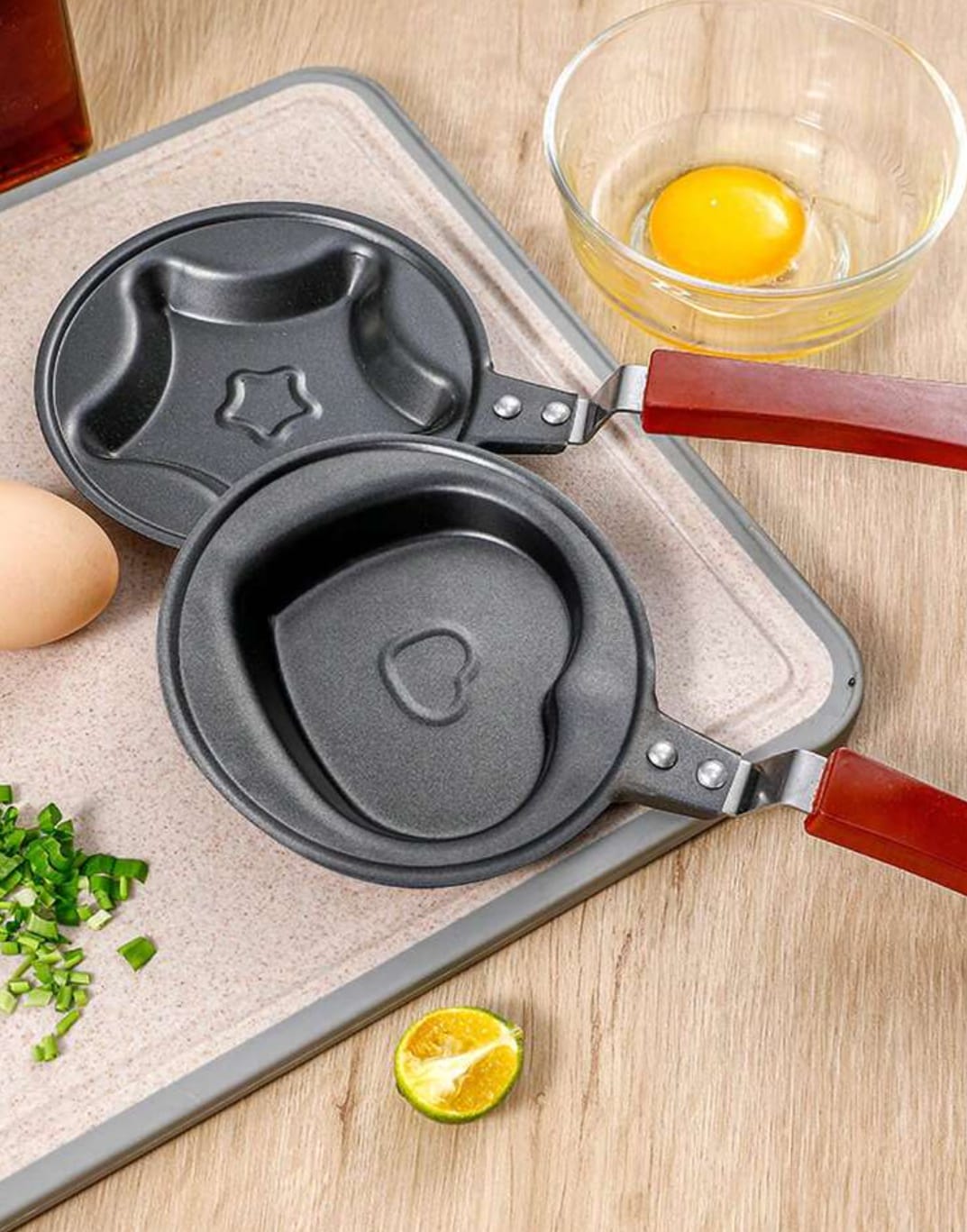 Steel Partable Frying Pan Poached Egg Heart Mold