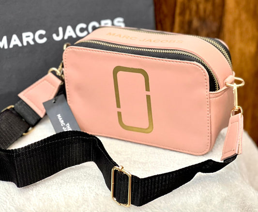 girls crossbody bag 

Inside logo