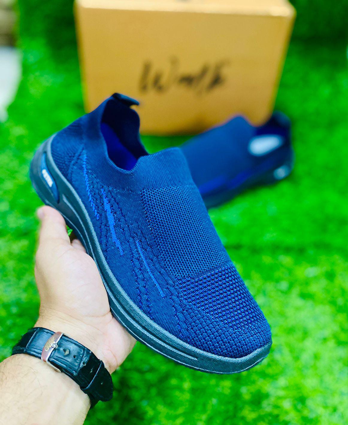 WALK WOMEN'S SKEACHERS