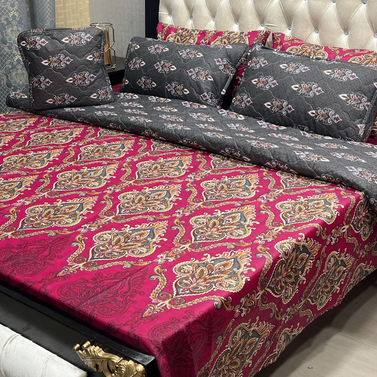 7 PC'S COMFORTER SET 

Fabric: 
High Cotton