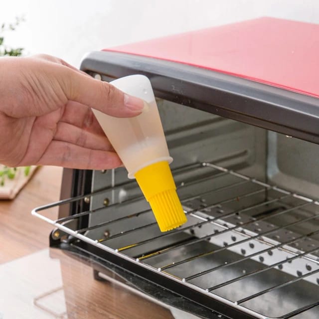 Portable Oil Bottle Barbecue Brush