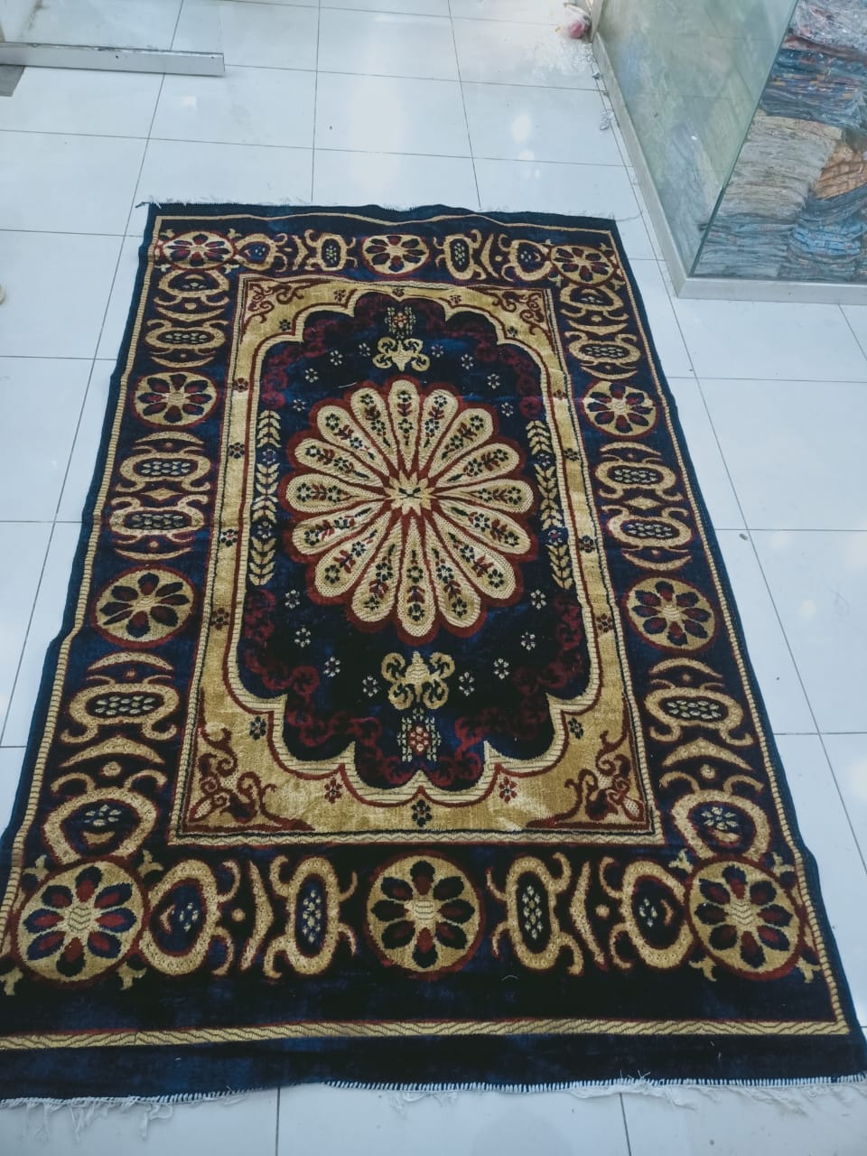 ⚫ Venus carpet😍 
💕fabric pure walvit Venus.