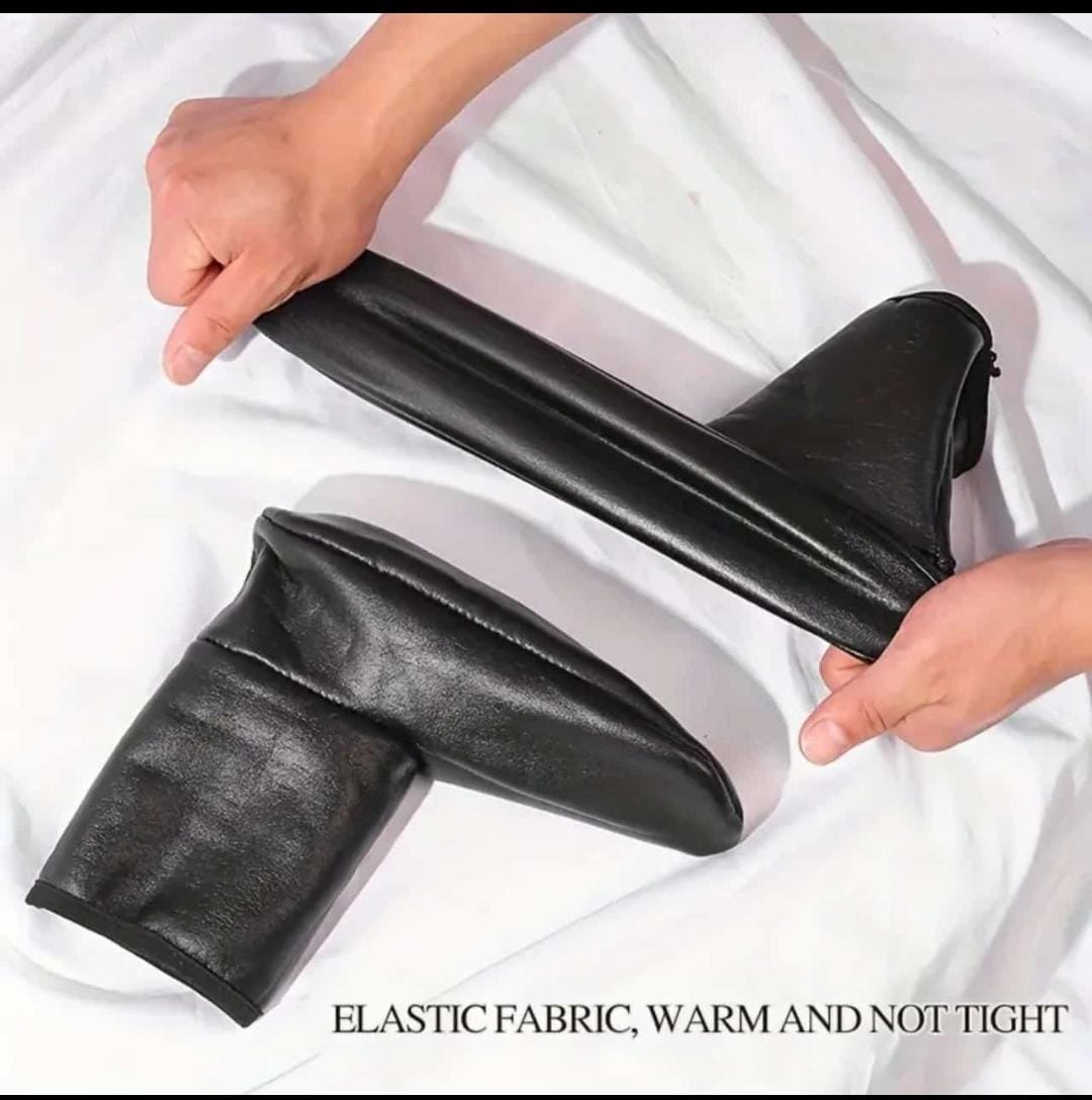 Socks
Fabric: Rexine
Size: Universal