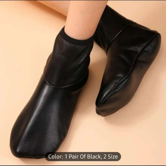 Socks
Fabric: Rexine
Size: Universal