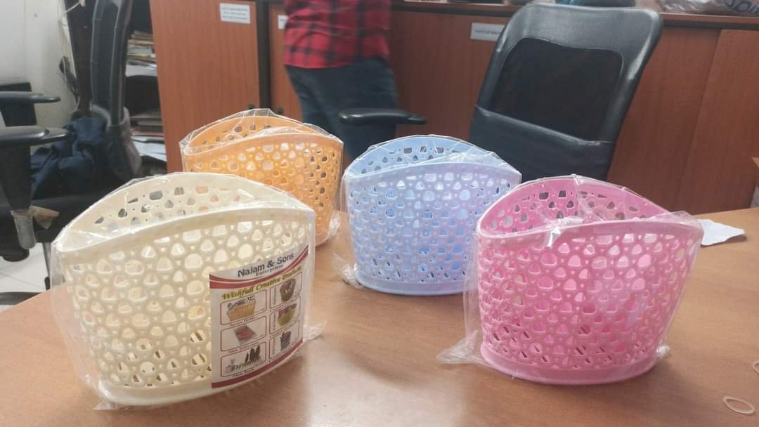 Multipurpose Oval Organizer