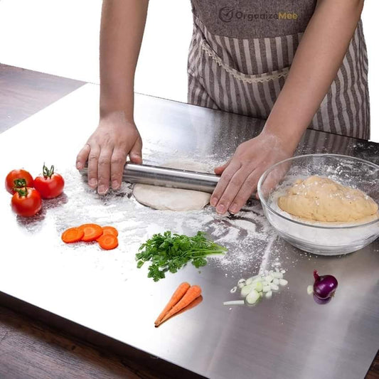 Upgrade your kitchen with our Stainless Steel Cutting Board! 🔪
